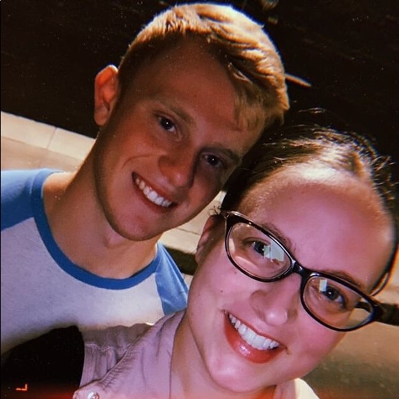 Meet your Posher, Aaron - Picture 1 of 1